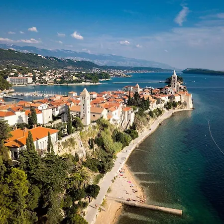 Arbatica アパート